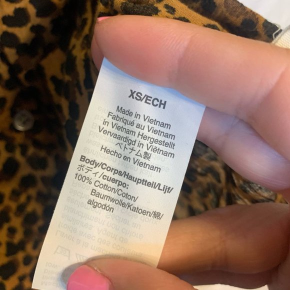 Madewell Animal Print Short Bubble Sleeve Crew Neck Button Up Shirt Womens XS - Picture 11 of 13